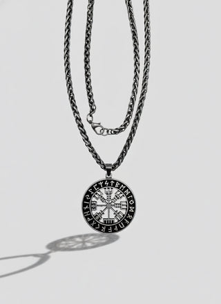 Vegvísir Viking Compass Necklace – Norse Protection Amulet