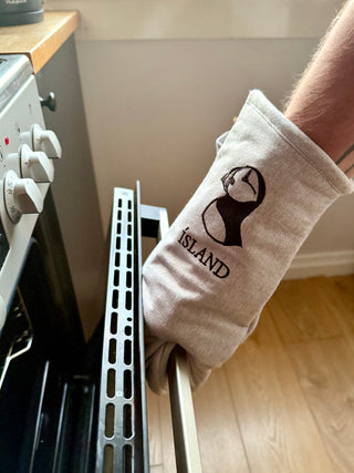 Oven Mitt Puffin
