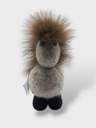 Merkikerti Wool Horse – Handmade Icelandic Art (20 × 15 cm)