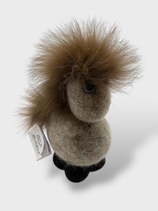 Merkikerti Wool Horse – Handmade Icelandic Art (20 × 15 cm)