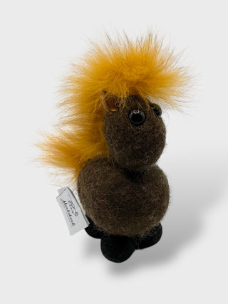 Merkikerti Wool Horse – Handmade Icelandic Art (20 × 15 cm)