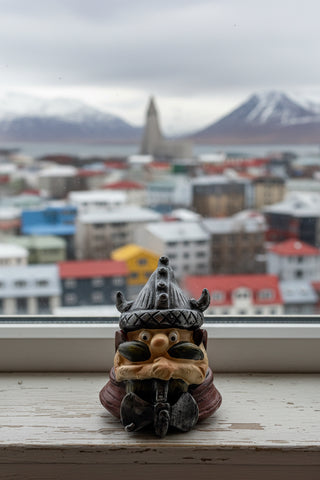 Funny Icelandic Viking Statue – Nordic Warrior Collectible – 7 cm