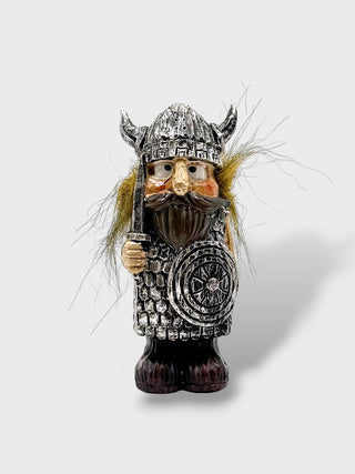 Hand-painted polyresin Icelandic Viking figurine wearing detailed silver armor and a horned helmet, holding a sword and round shield, 8 cm (3.15 in) tall.