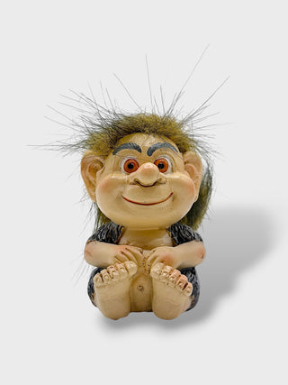 Icelandic Troll Figurine – Smiling Polyresin Troll Souvenir (7 cm / 2.76 in). Store Exclusive