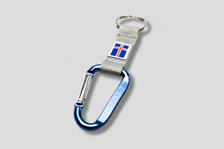 Iceland Carabiner Keychain – Flag Strap Travel Accessory
